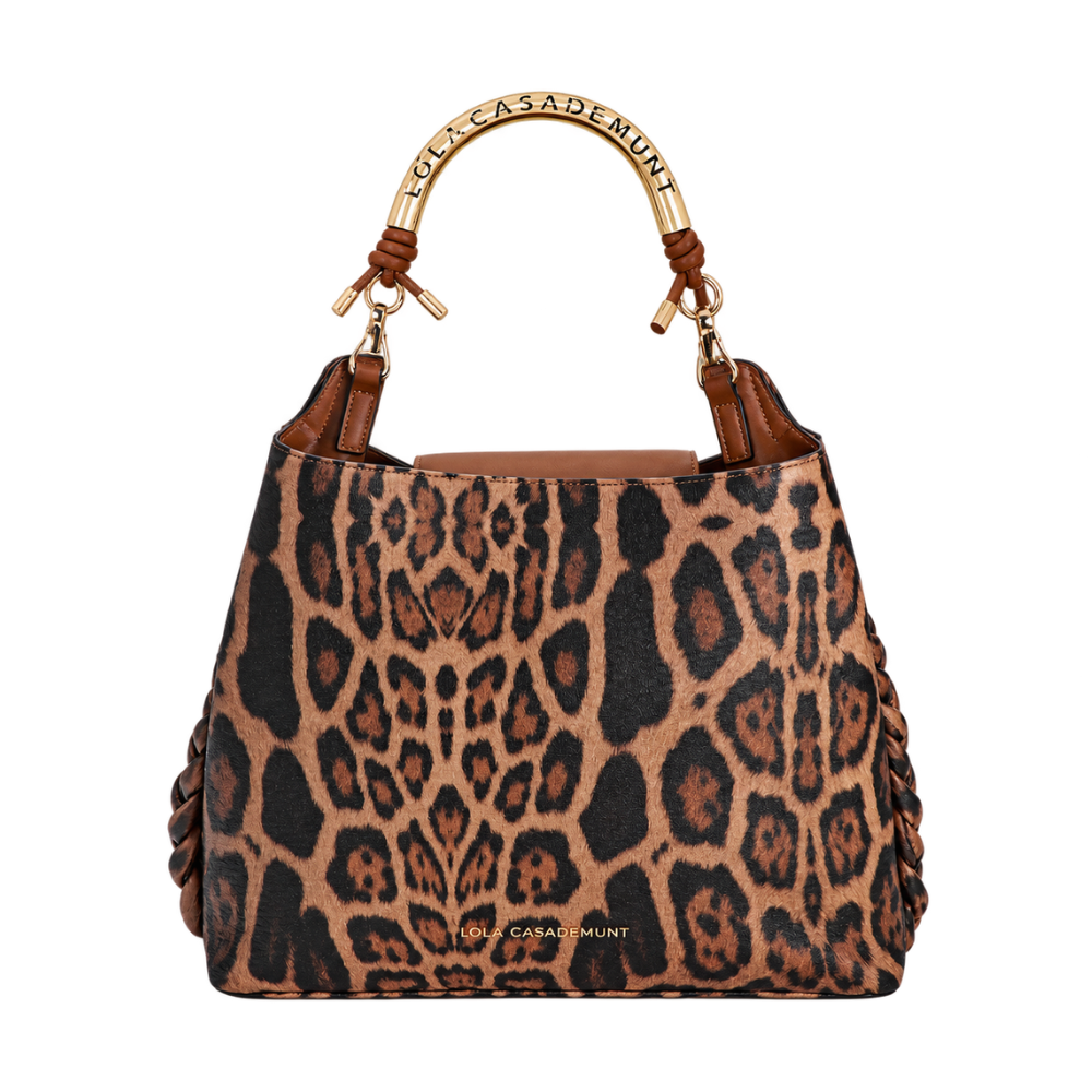 Carteira estampada, €149, Lola Casademunt