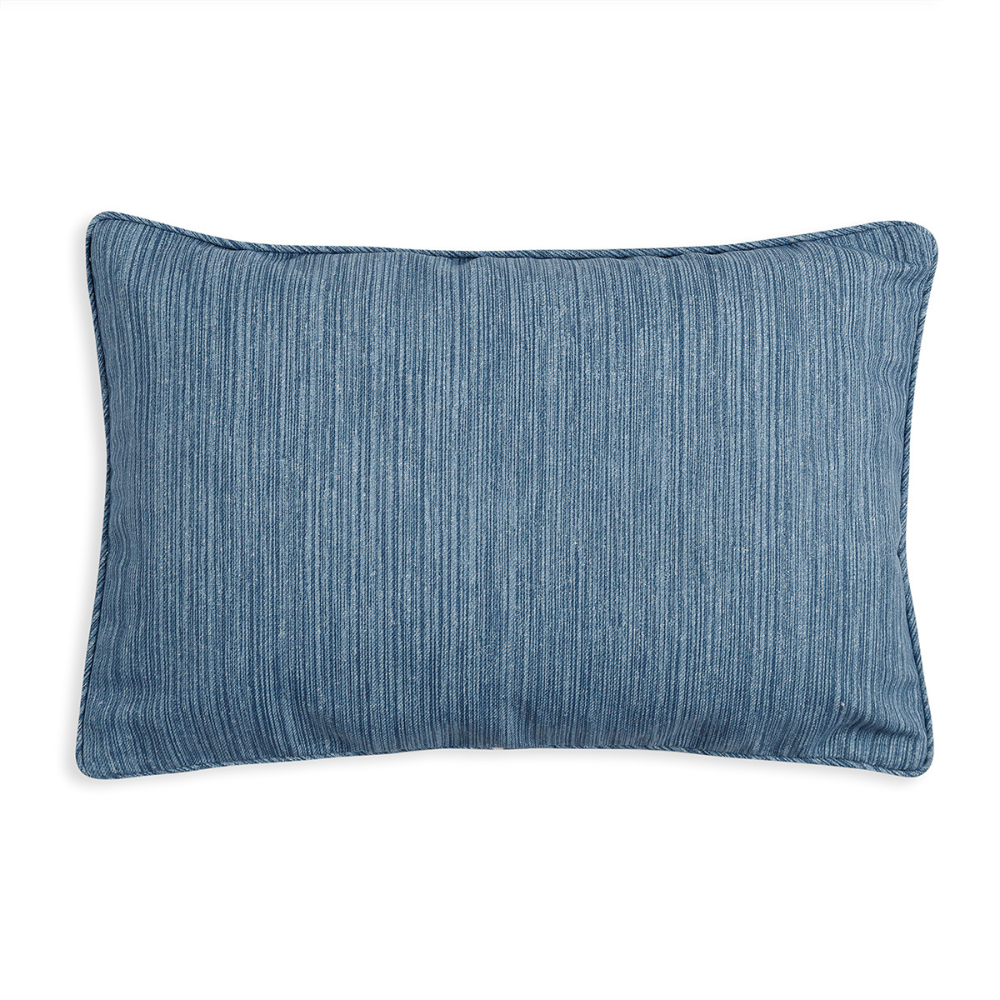 Almofada de exterior retangular Oblong, preço sob consulta, Fermoie
